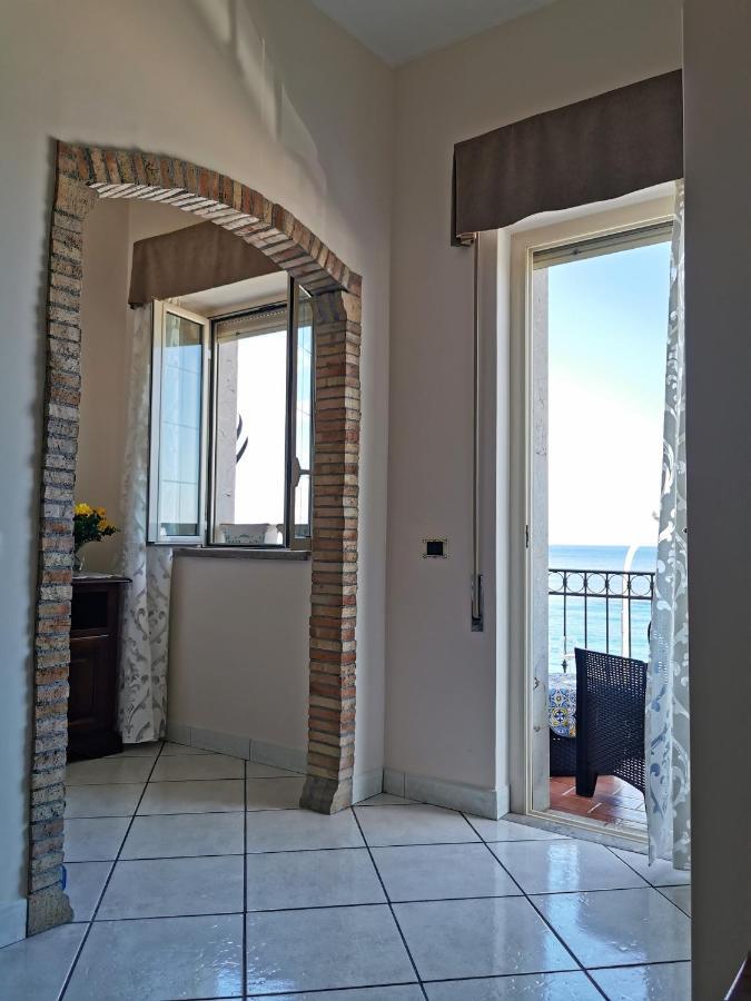 Nesea Naxos - Sicilian Suite Giardini Naxos Esterno foto
